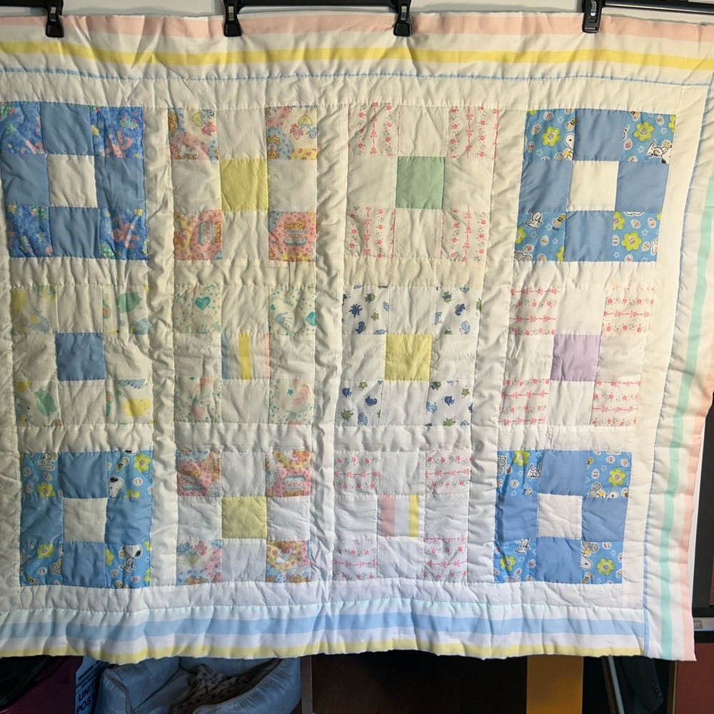 HOMEMADE PATCHWORK BABY QUIT/CRIB BLANKET SOFT PASTEL COLORS